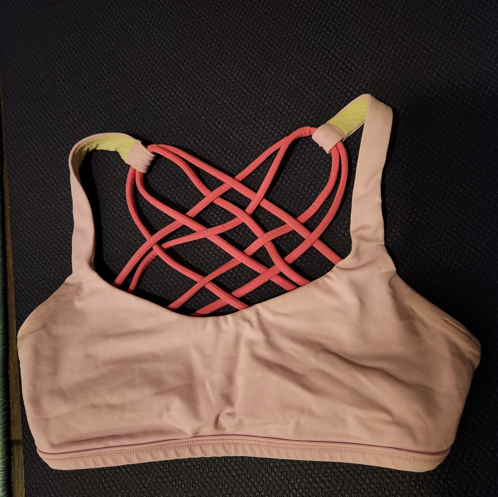 Lulu Lemon sports bra